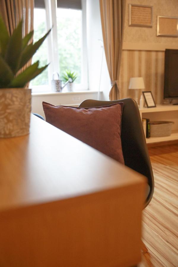 Apartment Nobl Plac Celje Exteriör bild